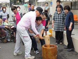 餅つき27年.jpg