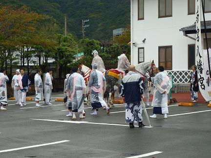 八幡神社祭典2 001.JPG